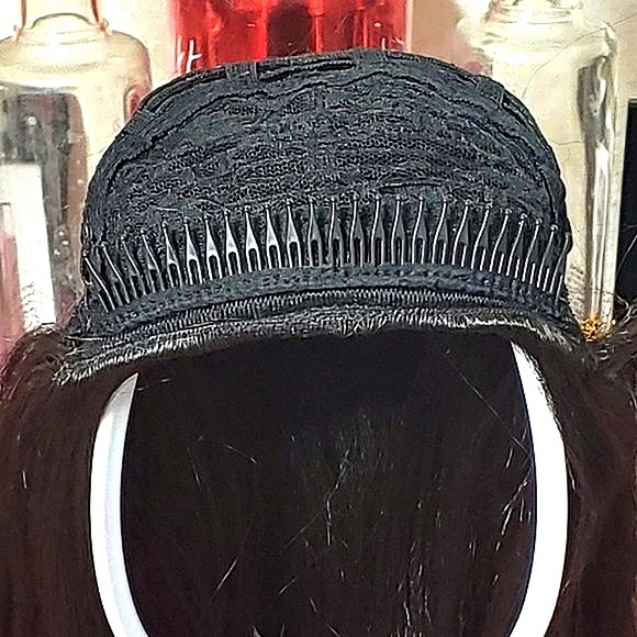 FreeTress Equal Drawstring/FullCap Wig: Flatter Girl (Color Available: 2) - Picture 8 of 11